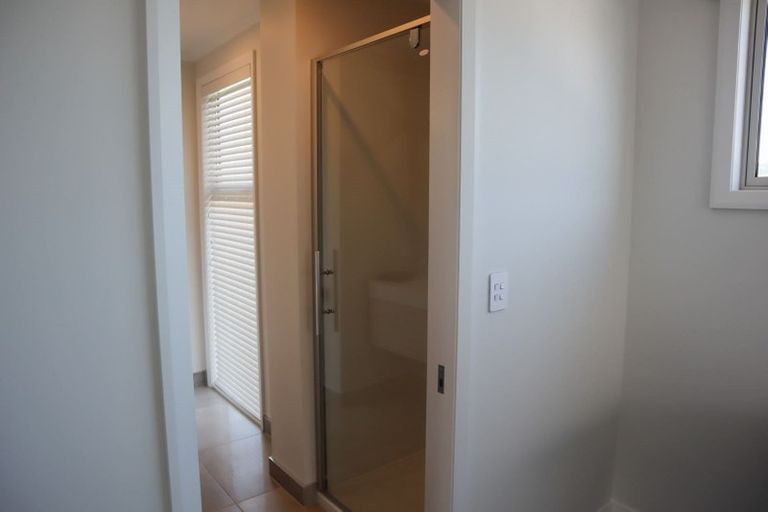 Photo of property in 19 Holmes Hanover Lane, Halswell, Christchurch, 8025