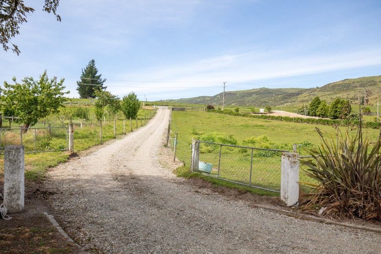 Photo of property in 153 Roxburgh Road East, Roxburgh East, Roxburgh, 9571