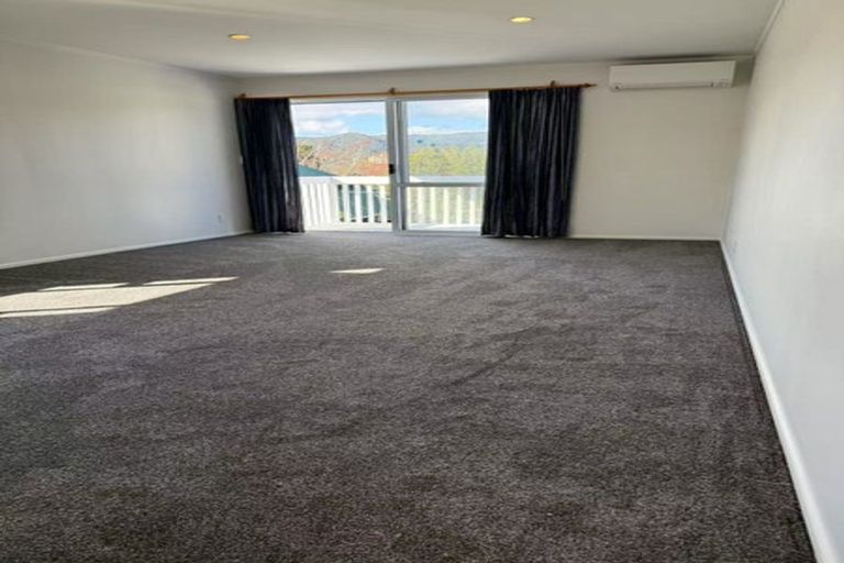 Photo of property in 11 Charleston Avenue, Boulcott, Lower Hutt, 5011