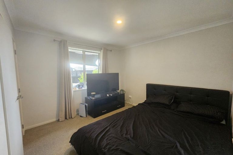 Photo of property in 1 Jeffs Way, Papamoa Beach, Papamoa, 3118