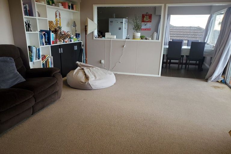 Photo of property in 105 Macleans Road, Bucklands Beach, Auckland, 2014