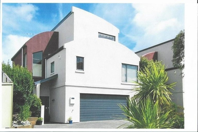 Photo of property in 28a James Cook Drive, Whitby, Porirua, 5024