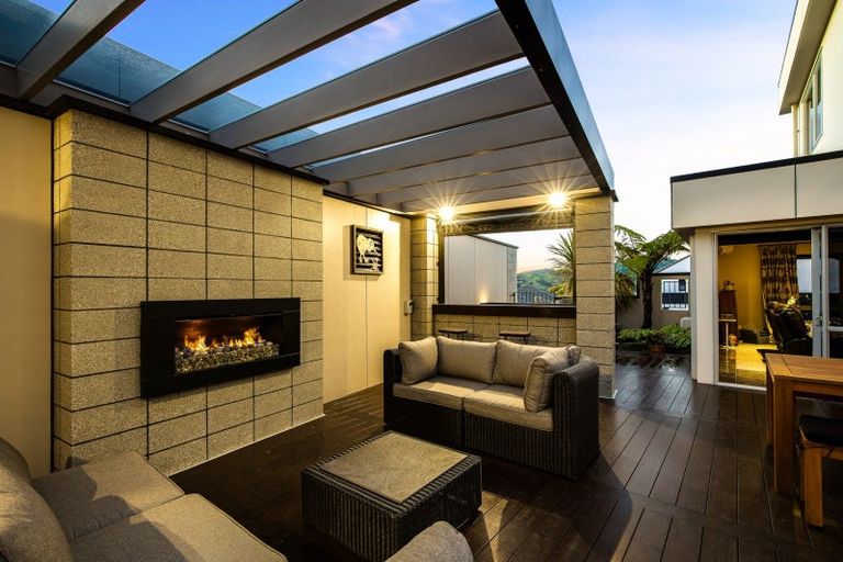 Photo of property in 40 The Masthead, Whitby, Porirua, 5024