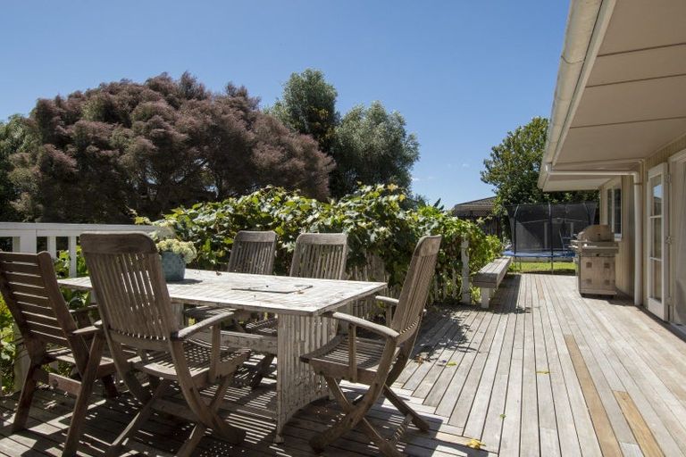 Photo of property in 7 Pennington Place, Welcome Bay, Tauranga, 3112