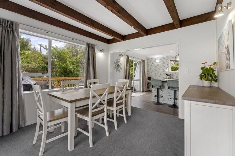 Photo of property in 23a Coates Street, Tawa, Wellington, 5028