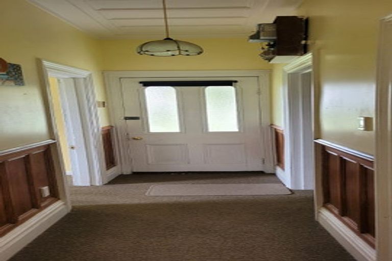 Photo of property in 17 Mouatt Street, Waitara, 4320