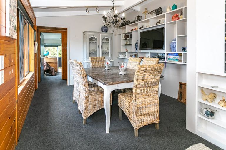 Photo of property in 15 Puriri Place, Tuateawa, Coromandel, 3583