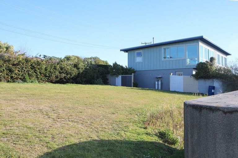 Photo of property in 16 Nasmyth Street, Kakanui, Oamaru, 9495
