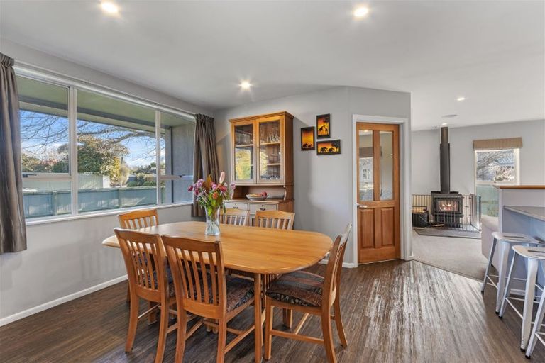 Photo of property in 1 Tracy Place, Redwood, Christchurch, 8051