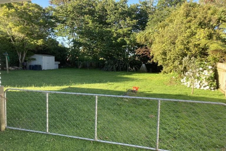 Photo of property in 12b Carthew Street, Okato, 4335