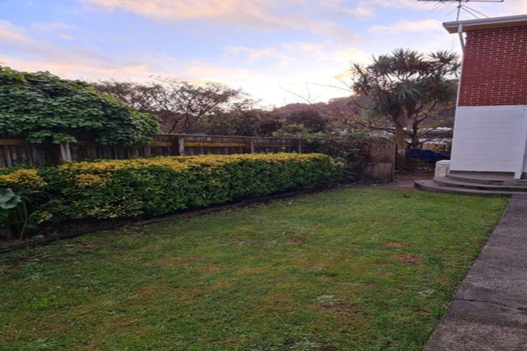 Photo of property in 9 Cluny Road, Plimmerton, Porirua, 5026