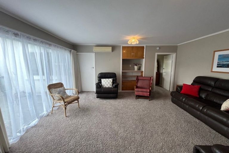 Photo of property in 335 Tukapa Street, Hurdon, New Plymouth, 4310