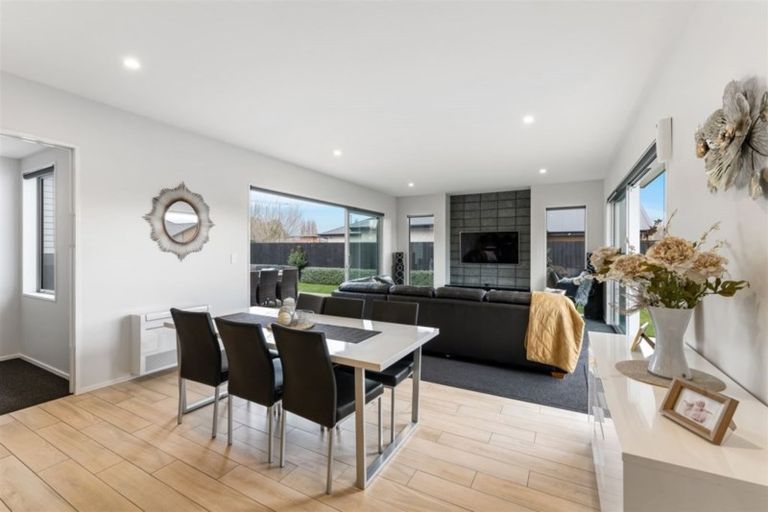 Photo of property in 4 Te Kereme Street, Marshland, Christchurch, 8083