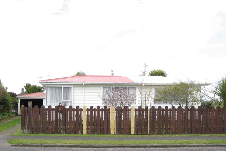 Photo of property in 50 Fabian Street, Stratford, 4332