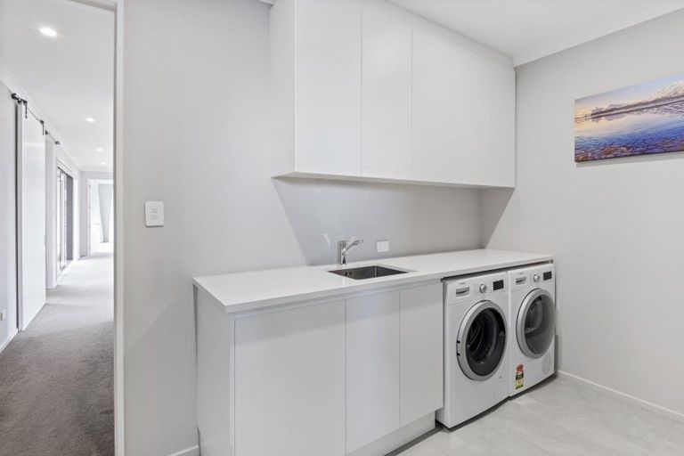 Photo of property in 76 Verdeco Boulevard, Lincoln, 7608