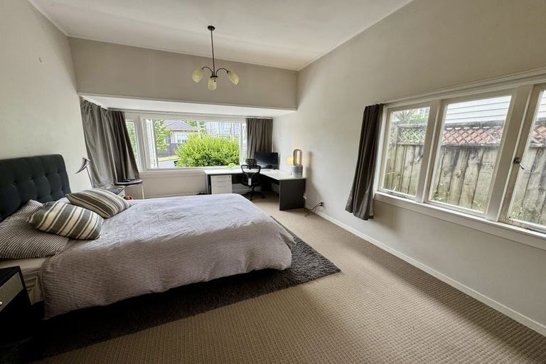 Photo of property in 13 Rewa Road, Three Kings, Auckland, 1024