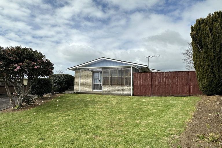 Photo of property in 7 Tawake Place, Waitara, 4320
