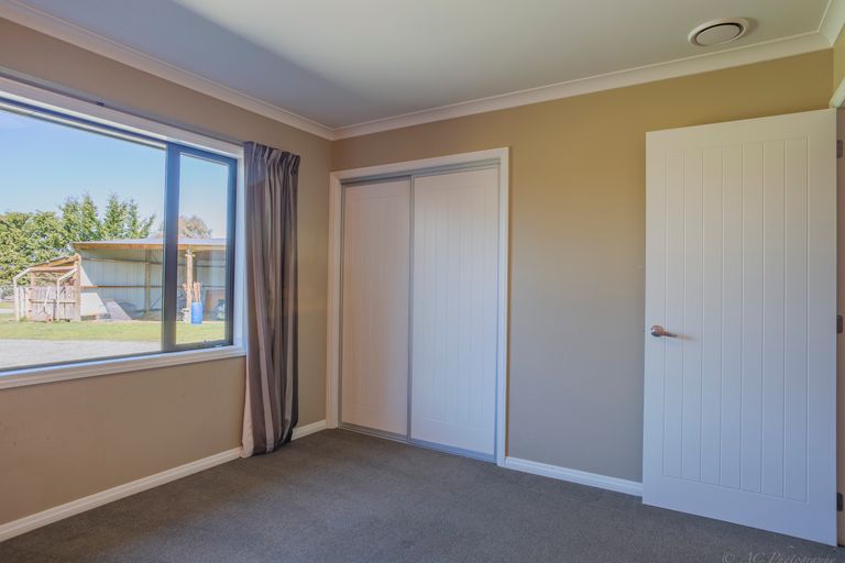 Photo of property in 16 Oak Street, Orari, Geraldine, 7992