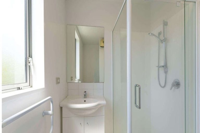 Photo of property in 172b Edgeware Road, Edgeware, Christchurch, 8013