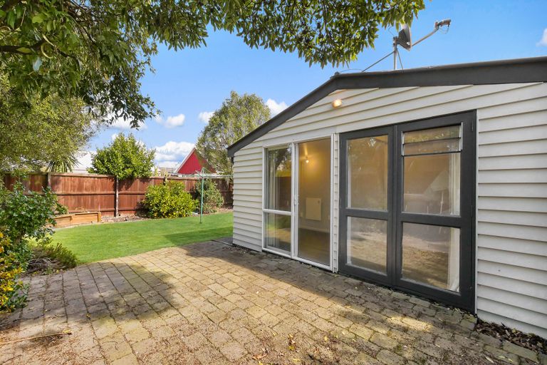 Photo of property in 18 Cavendish Road, Casebrook, Christchurch, 8051