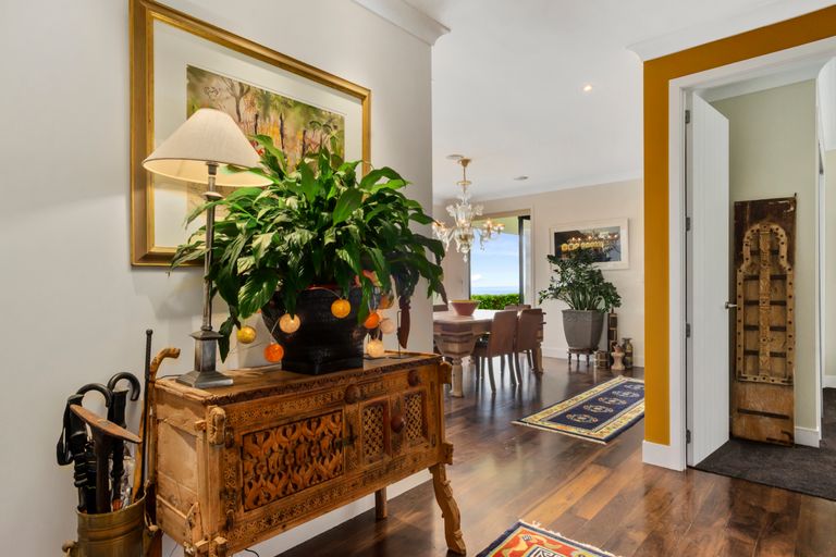 Photo of property in 167 Cape Rodney Road, Leigh, 0985