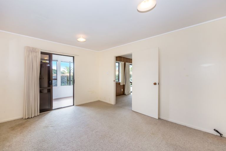 Photo of property in 28 Kauri Crescent, Snells Beach, 0920