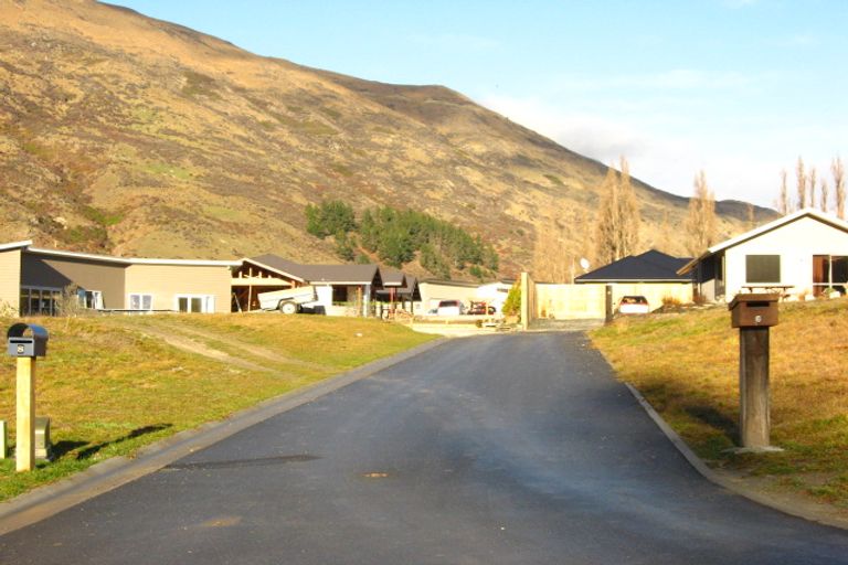 Photo of property in 10 Widgeon Place, Lake Hayes, Queenstown, 9304