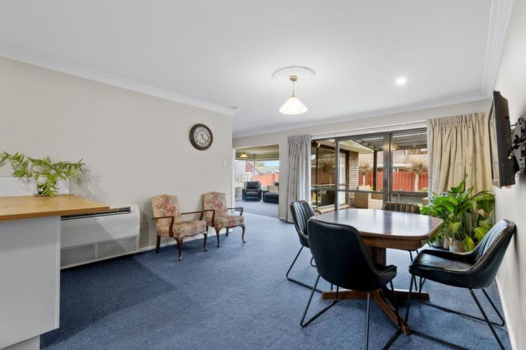 Photo of property in 161 Royal Park Drive, Parklands, Christchurch, 8083