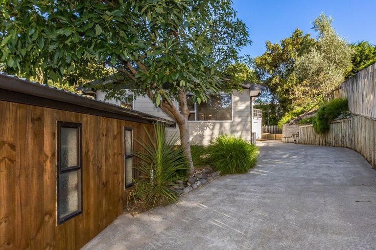 Photo of property in 92 Leinster Avenue, Raumati South, Paraparaumu, 5032