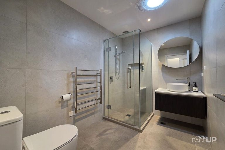 Photo of property in 4/35 Marine Parade, Hobsonville, Auckland, 0616