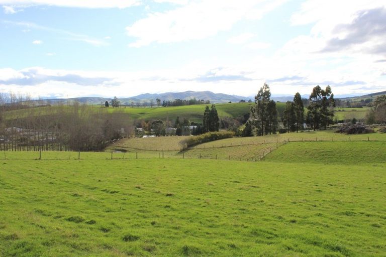 Photo of property in 14 Level Street, Dipton, 9791