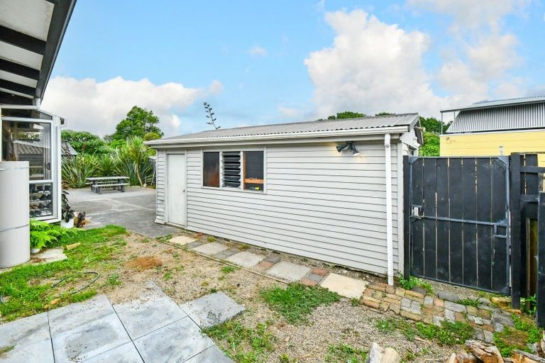 Photo of property in 4b Smiths Avenue, Papakura, 2110