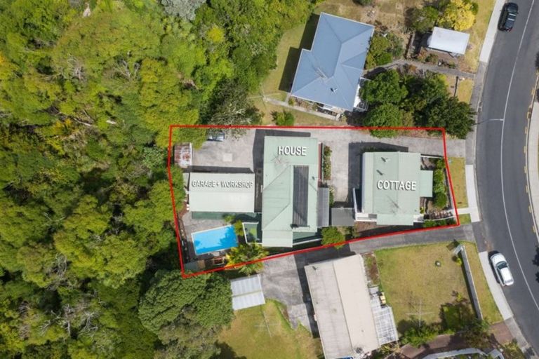Photo of property in 90 Monarch Avenue, Hillcrest, Auckland, 0627