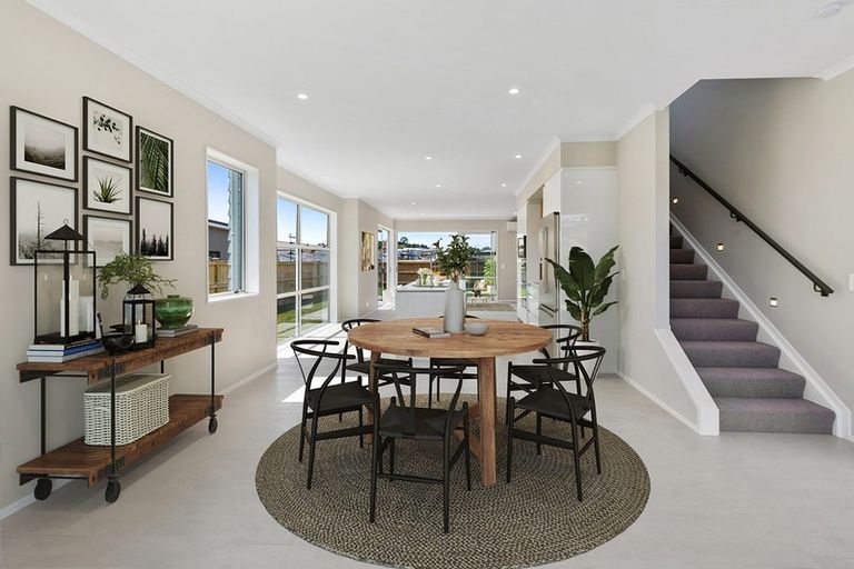 Photo of property in 17 Kuku Avenue, Red Beach, 0932