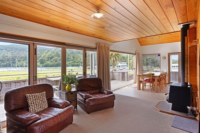 Photo of property in 1101b Port Road, Whangamata, 3620