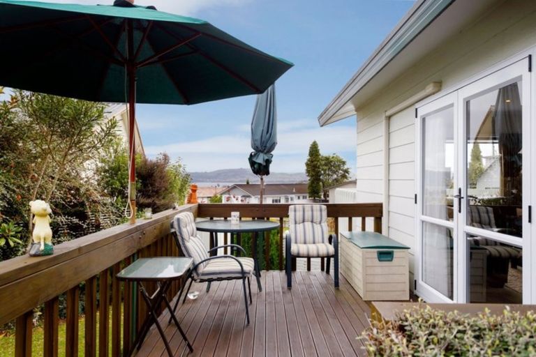 Photo of property in 1 Victoria Street, Richmond Heights, Taupo, 3330