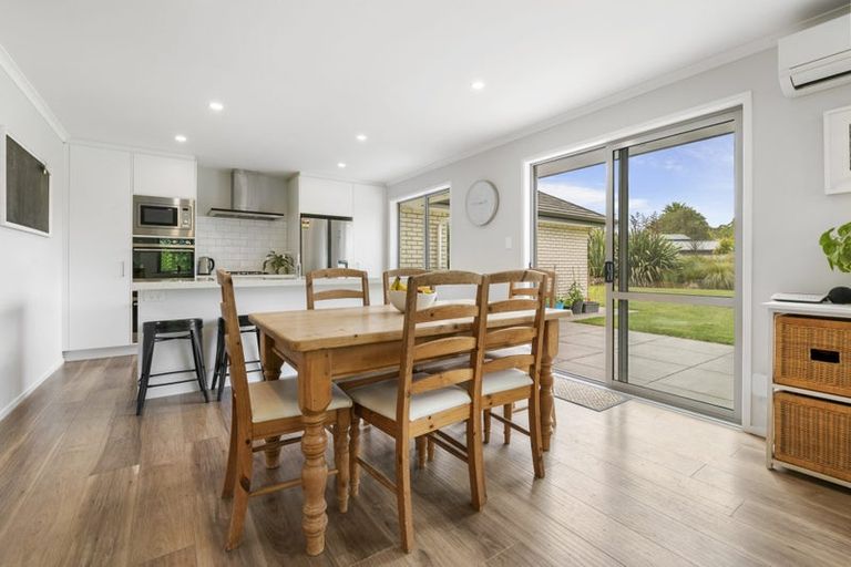 Photo of property in 17 Downer Access Road, Kaukapakapa, 0873