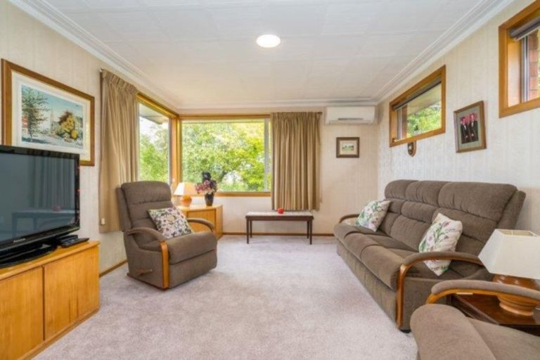 Photo of property in 324 Highcliff Road, Highcliff, Dunedin, 9013