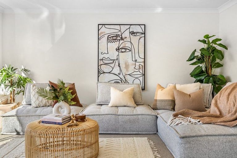 Photo of property in 19 Richards Park Lane, Fernhill, Queenstown, 9300