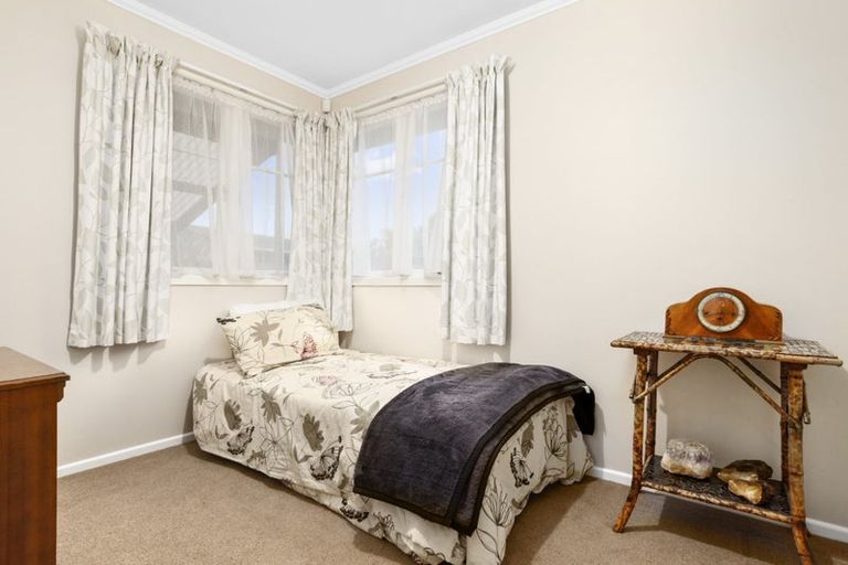 Photo of property in 44 Strid Road, Te Atatu South, Auckland, 0610