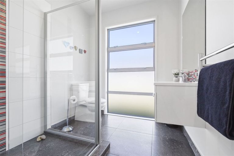 Photo of property in 172 Saint James Drive, Huntington, Hamilton, 3210