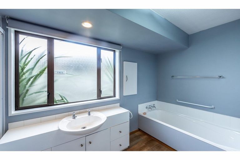 Photo of property in 2/20 Therese Street, Spreydon, Christchurch, 8024