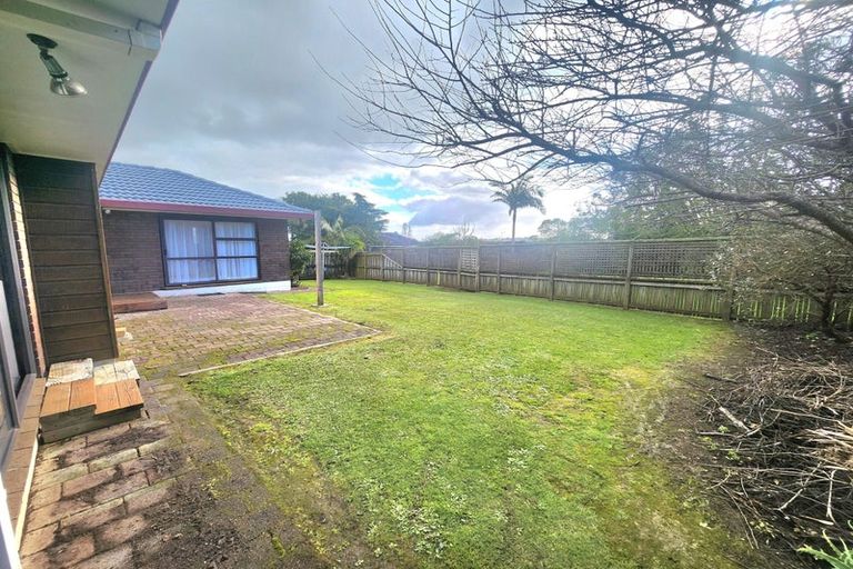 Photo of property in 35 Orangewood Drive, Northpark, Auckland, 2013