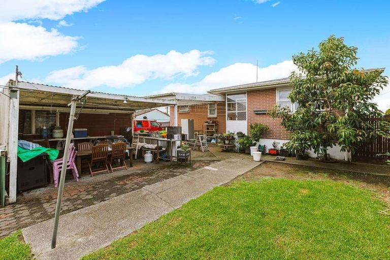 Photo of property in 37 Ferguson Street, Manurewa East, Auckland, 2102