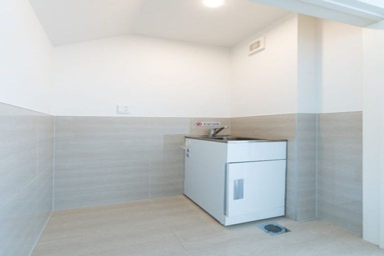 Photo of property in 46 Turret Lane, Hobsonville, Auckland, 0616