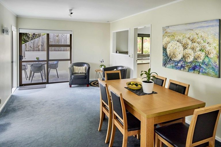 Photo of property in 18 Bosun Terrace, Whitby, Porirua, 5024