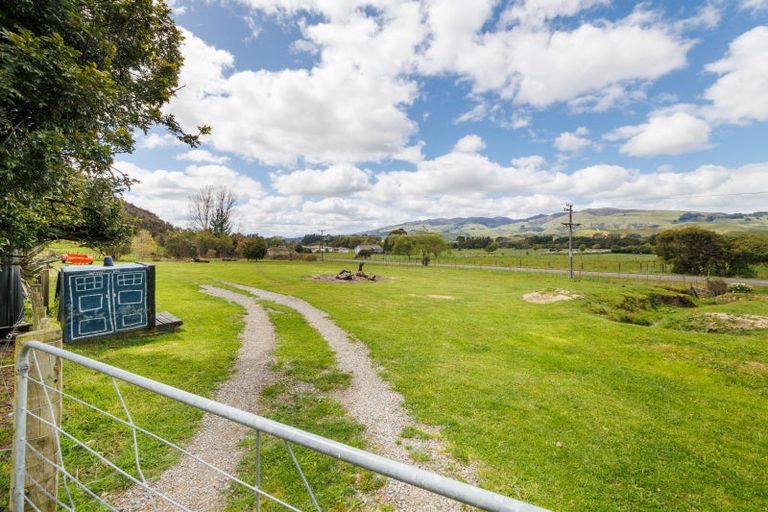 Photo of property in 275 Pohangina Road, Ashhurst, 4884