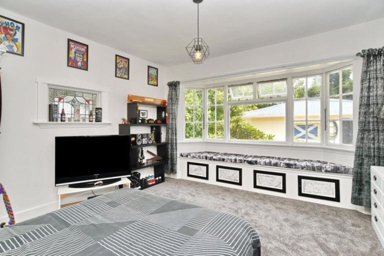 Photo of property in 42 Hinemoa Street, Spreydon, Christchurch, 8024