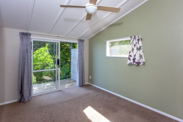 Photo of property in 37 Adams Road, Thornton Bay, Thames, 3575