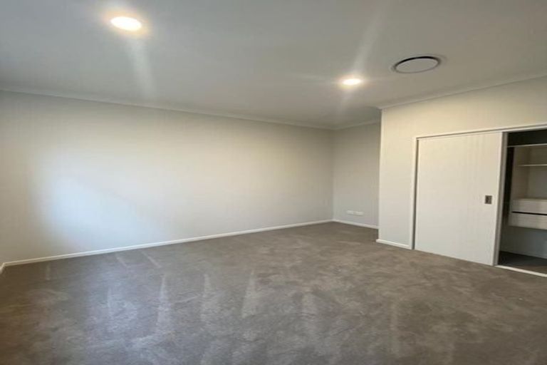 Photo of property in 6 Black Shed Road, Flat Bush, Auckland, 2019
